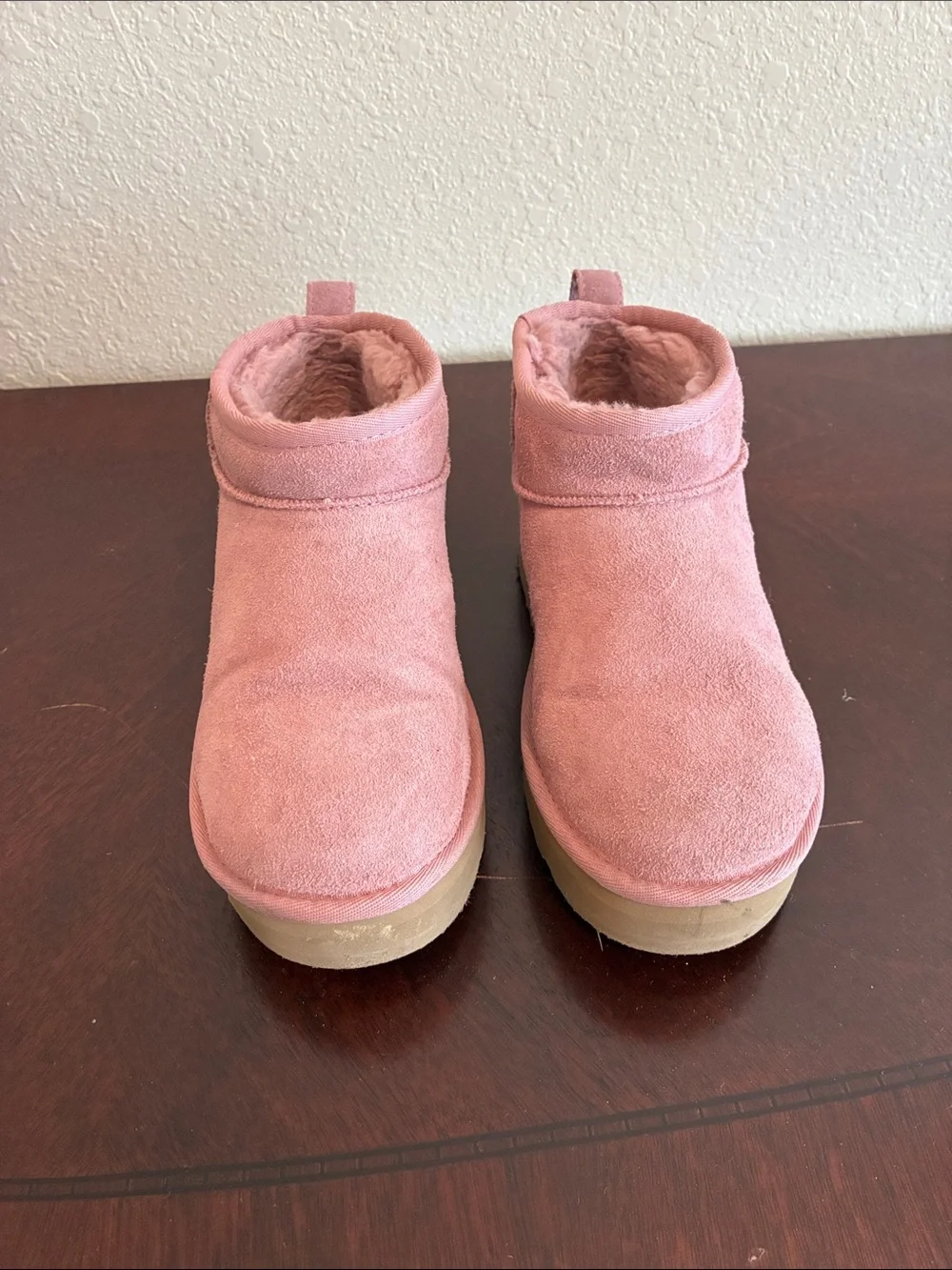 Girls' Pink Suede Platform Slip-On Slippers